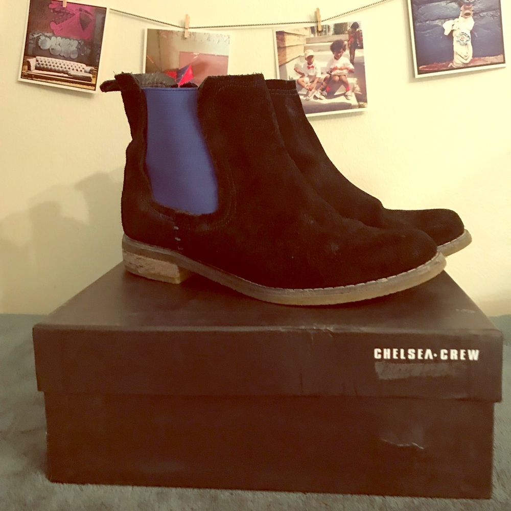 Black & blue suede Chelsea ankle boots/booties